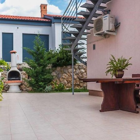 Apartment F-3 Klimno Zewnętrze zdjęcie
