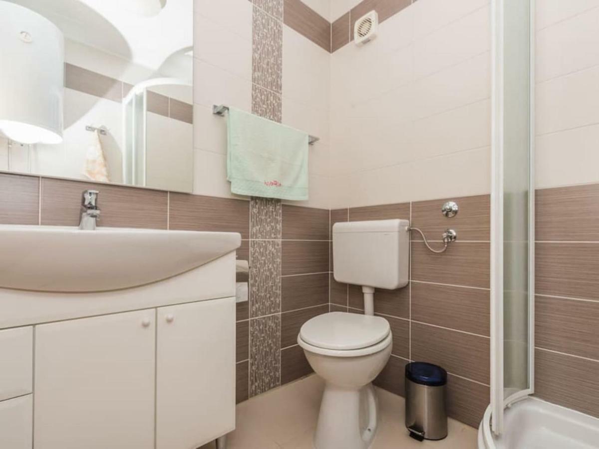 Apartment F-3 Klimno Zewnętrze zdjęcie